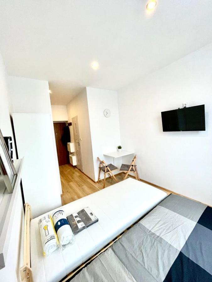 Sleep And Go Apartment - Free Parking Κατοβίτσε Εξωτερικό φωτογραφία