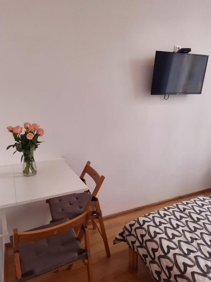 Sleep And Go Apartment - Free Parking Κατοβίτσε Εξωτερικό φωτογραφία